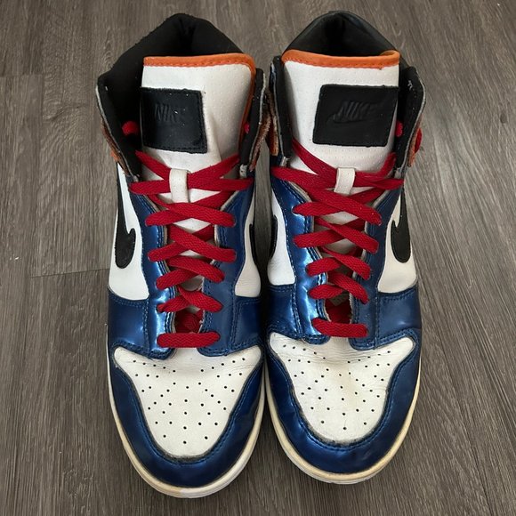 Nike “Tony The Tiger” Dunk Hi Shoes Size 10 - Picture 3 of 12